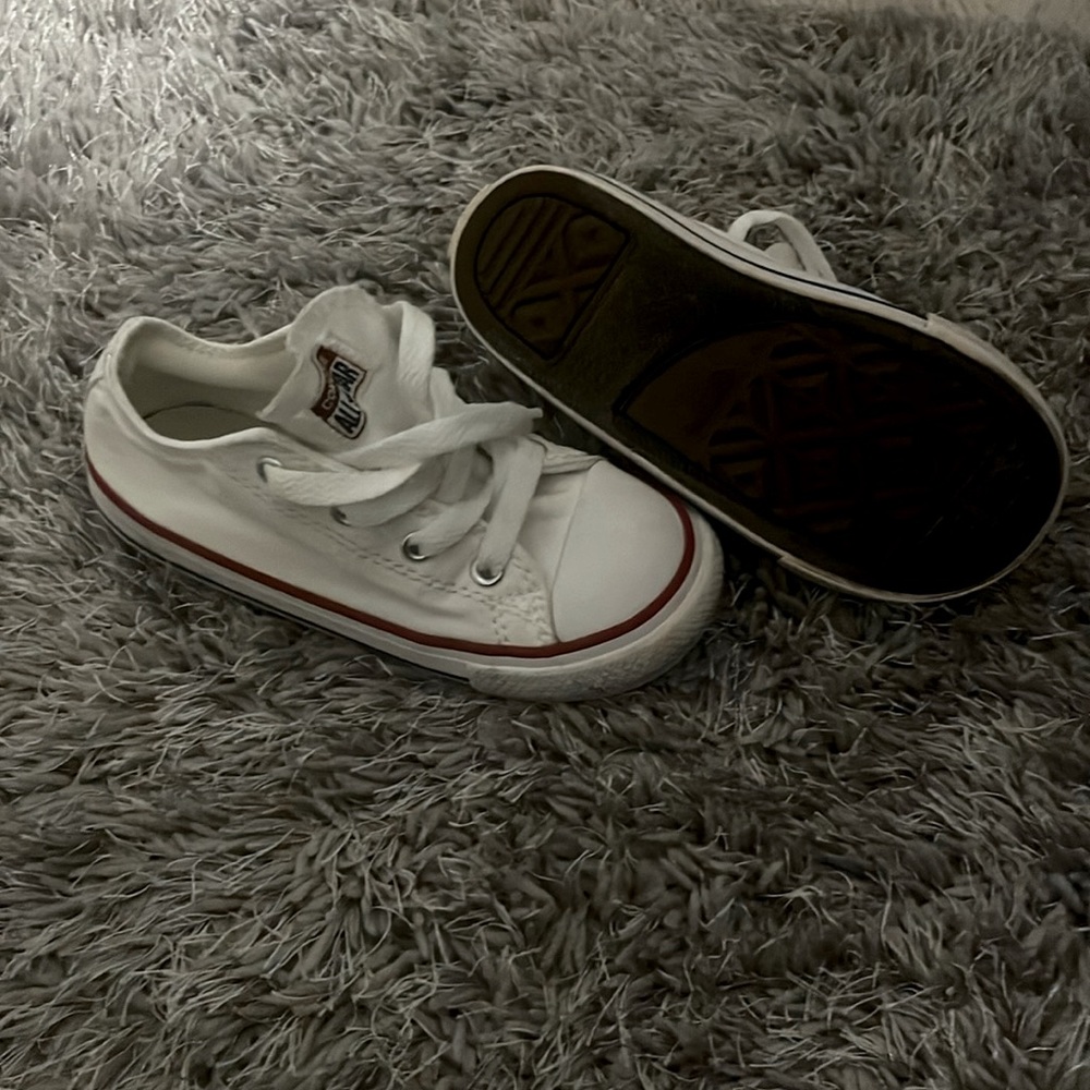 White classic Toddler Converse